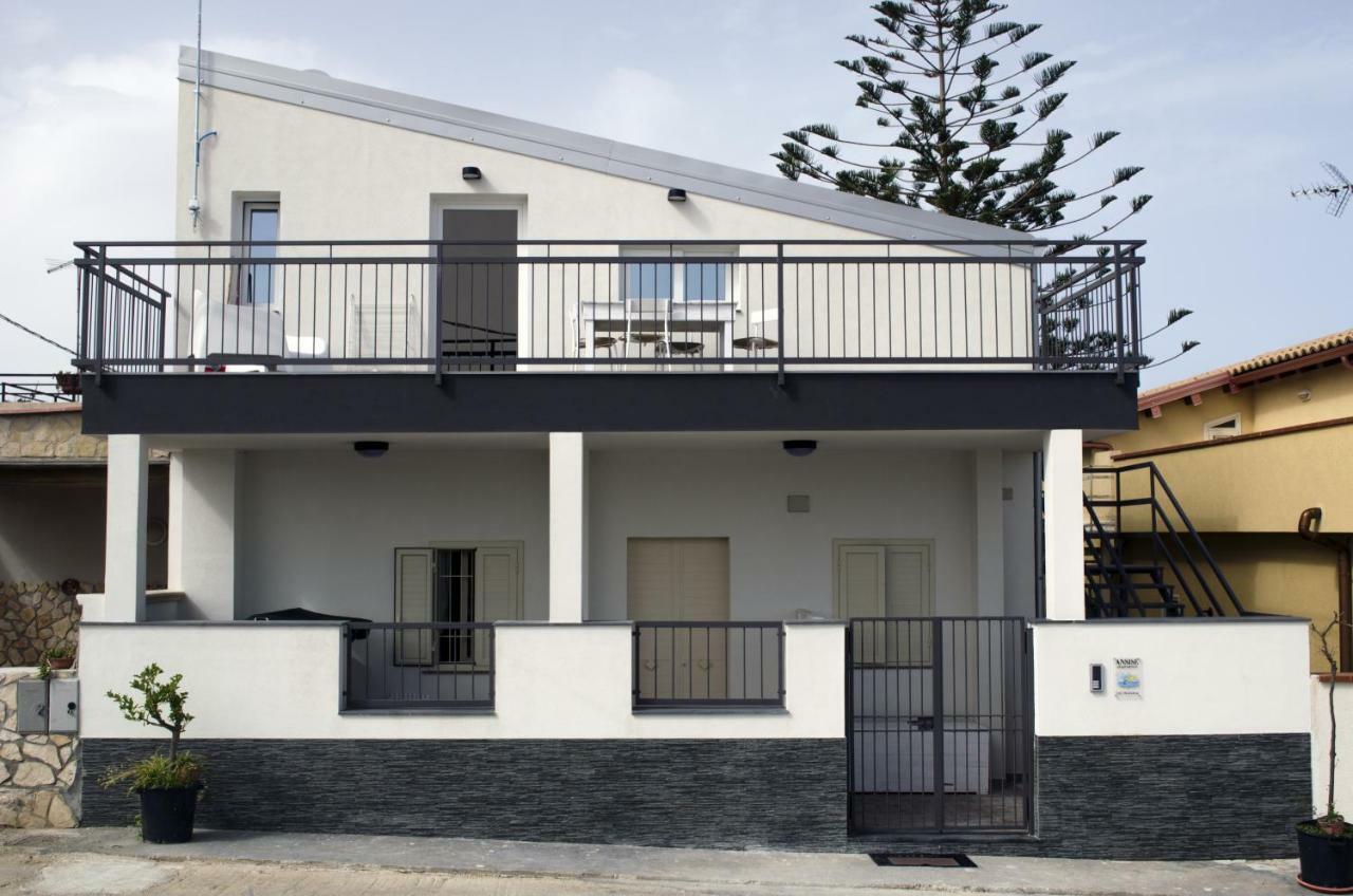 Ansise Apartments Lido di Noto Buitenkant foto