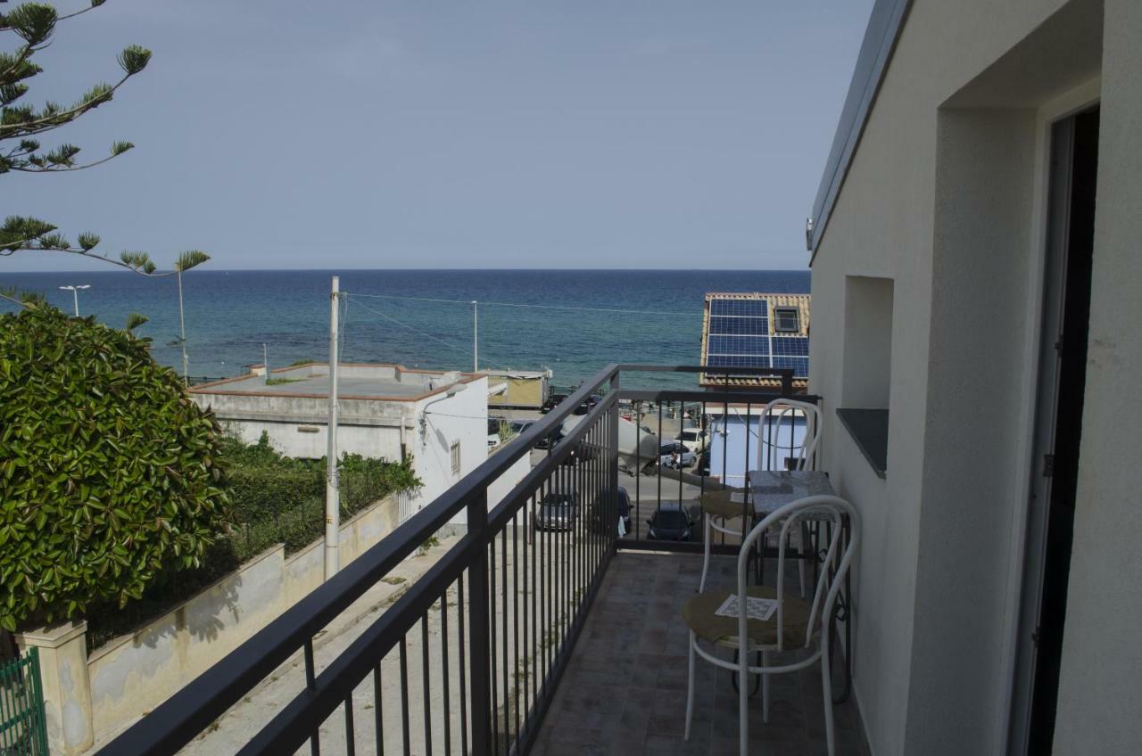 Ansise Apartments Lido di Noto Buitenkant foto