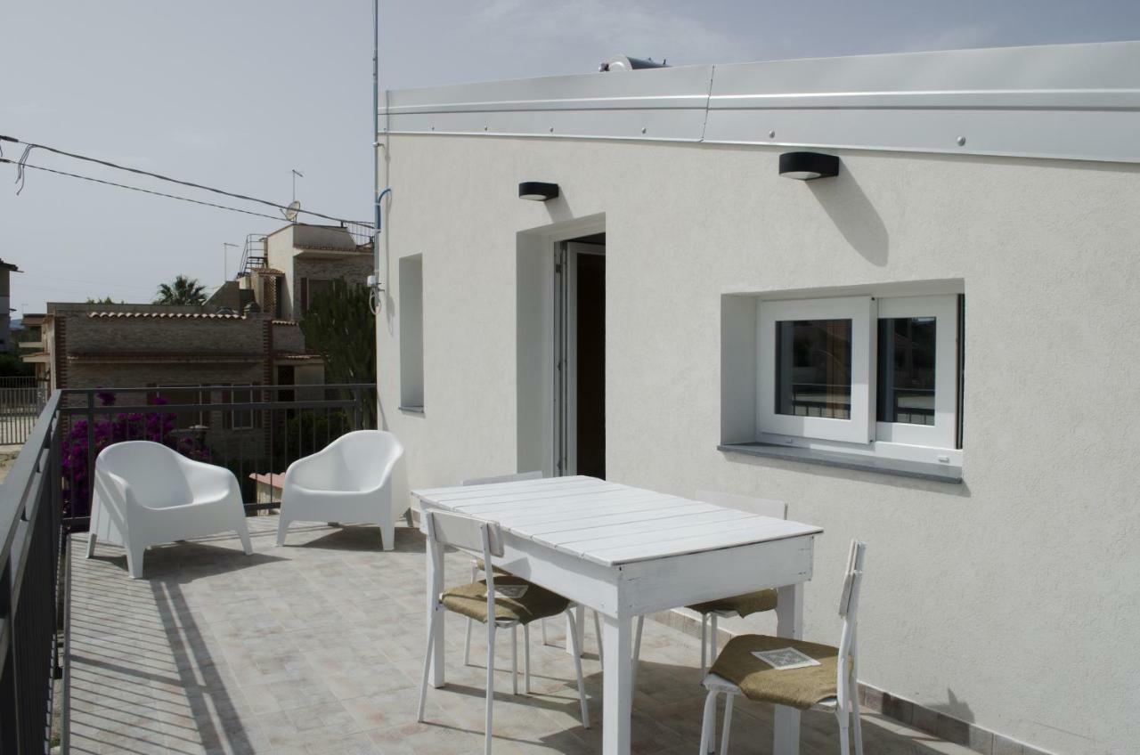 Ansise Apartments Lido di Noto Buitenkant foto